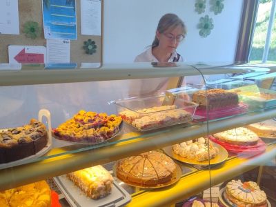 Kuchenverkauf.jpg